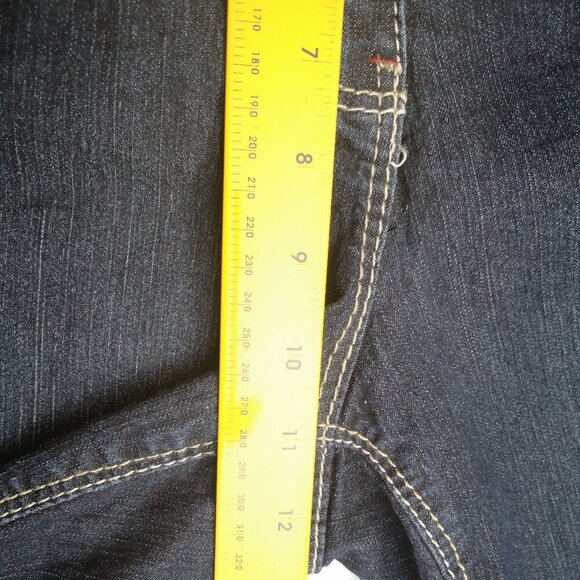 DC Jeans Curvy Ladies Size 14 Dark Wash Straight Legs Jean Shorts - Picture 10 of 11